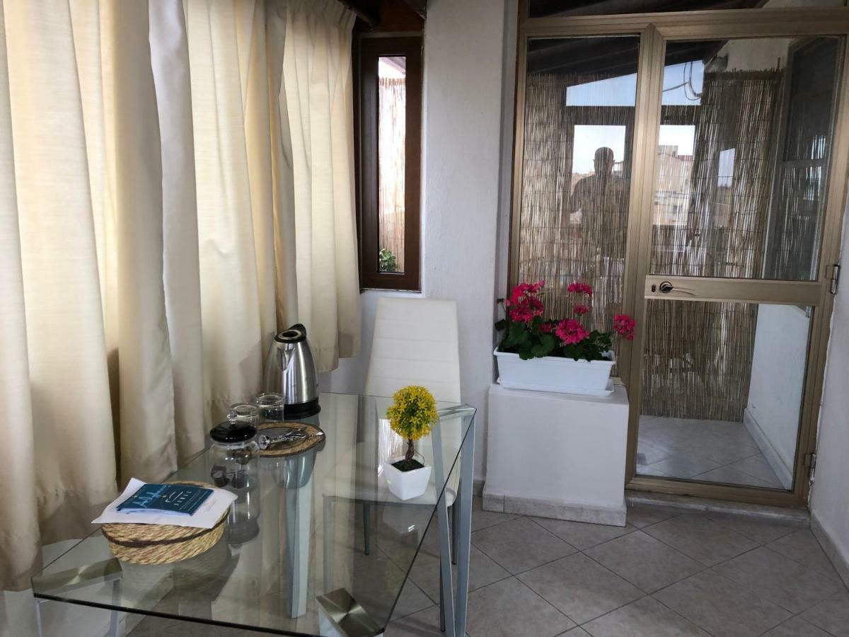 Civico 17 Hotel Alghero Bagian luar foto