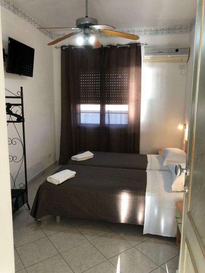Civico 17 Hotel Alghero Bagian luar foto
