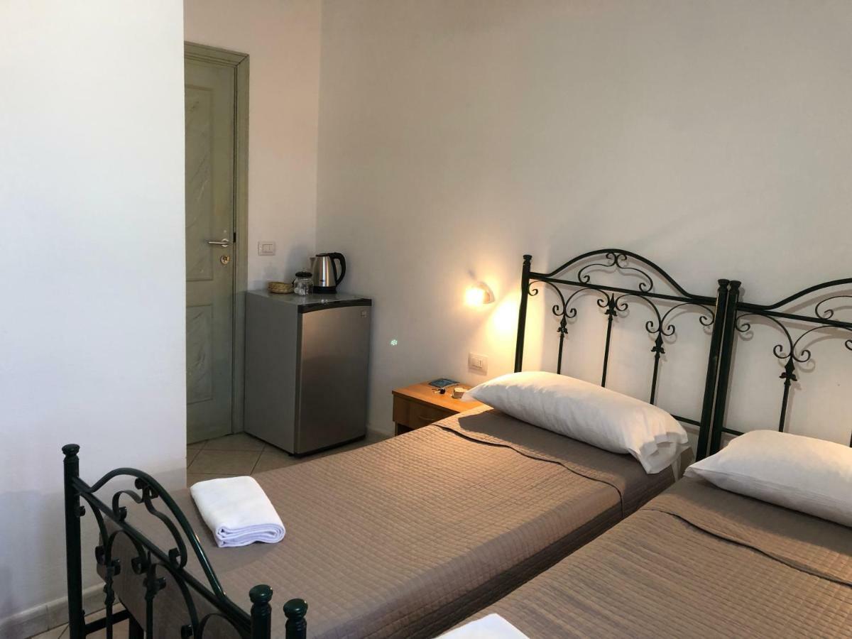 Civico 17 Hotel Alghero Bagian luar foto